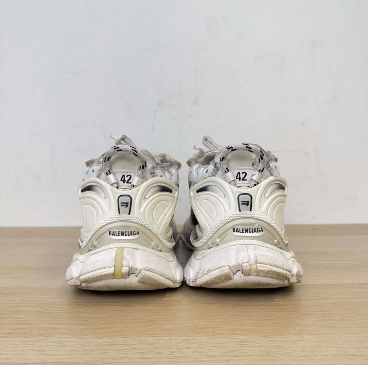 Balenciaga Runner 2.0 Sneakers