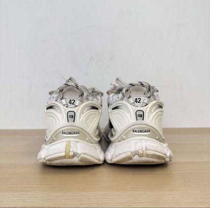 Balenciaga Runner 2.0 Sneakers