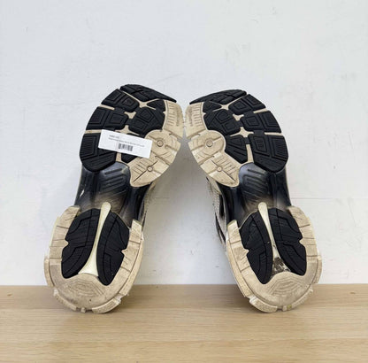 Balenciaga Runner 2.0 Sneakers